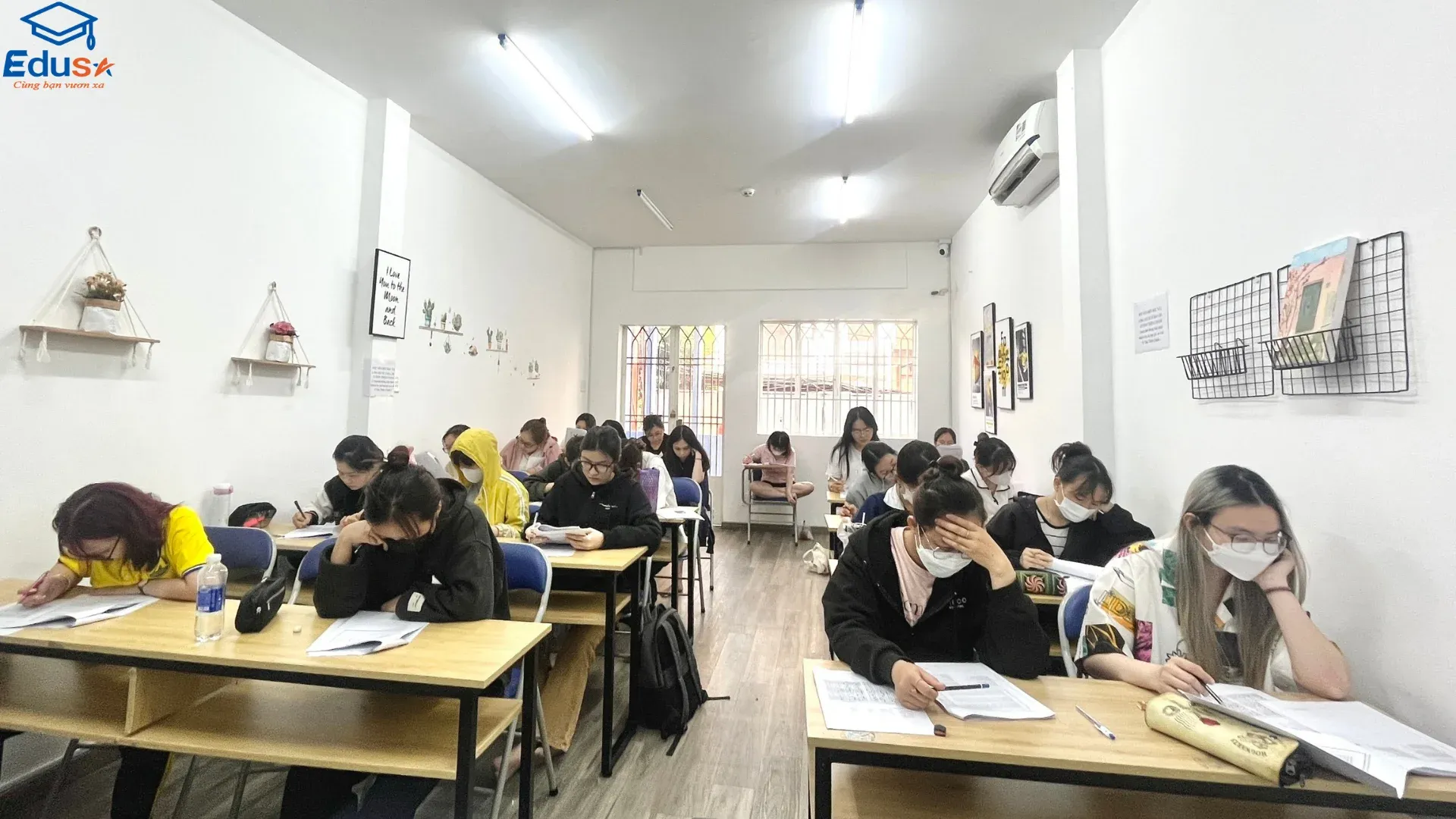 Giới thiệu về trung tâm luyện thi TOEIC giá rẻ – EDUSA