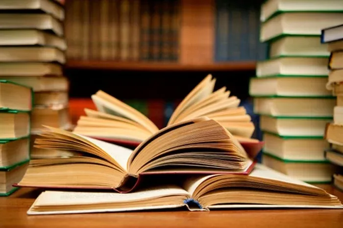Sách học từ vựng Toeic ưu nhược điểm