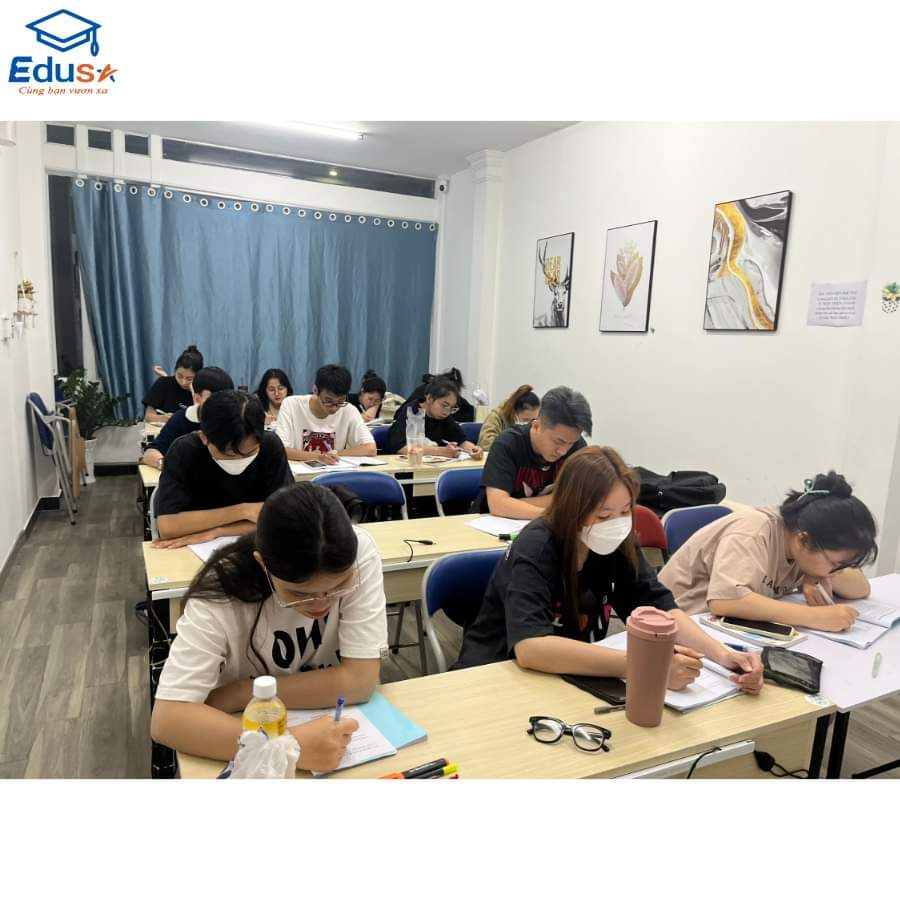 Các khóa học tiếng Anh chất lượng tại EDUSA