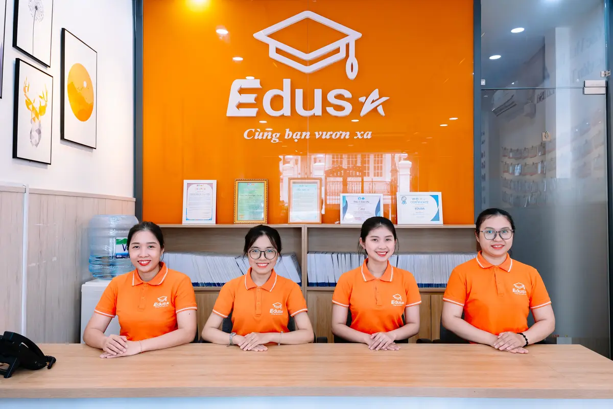 Đội ngũ hỗ trợ học viên TOEIC tại Edusa