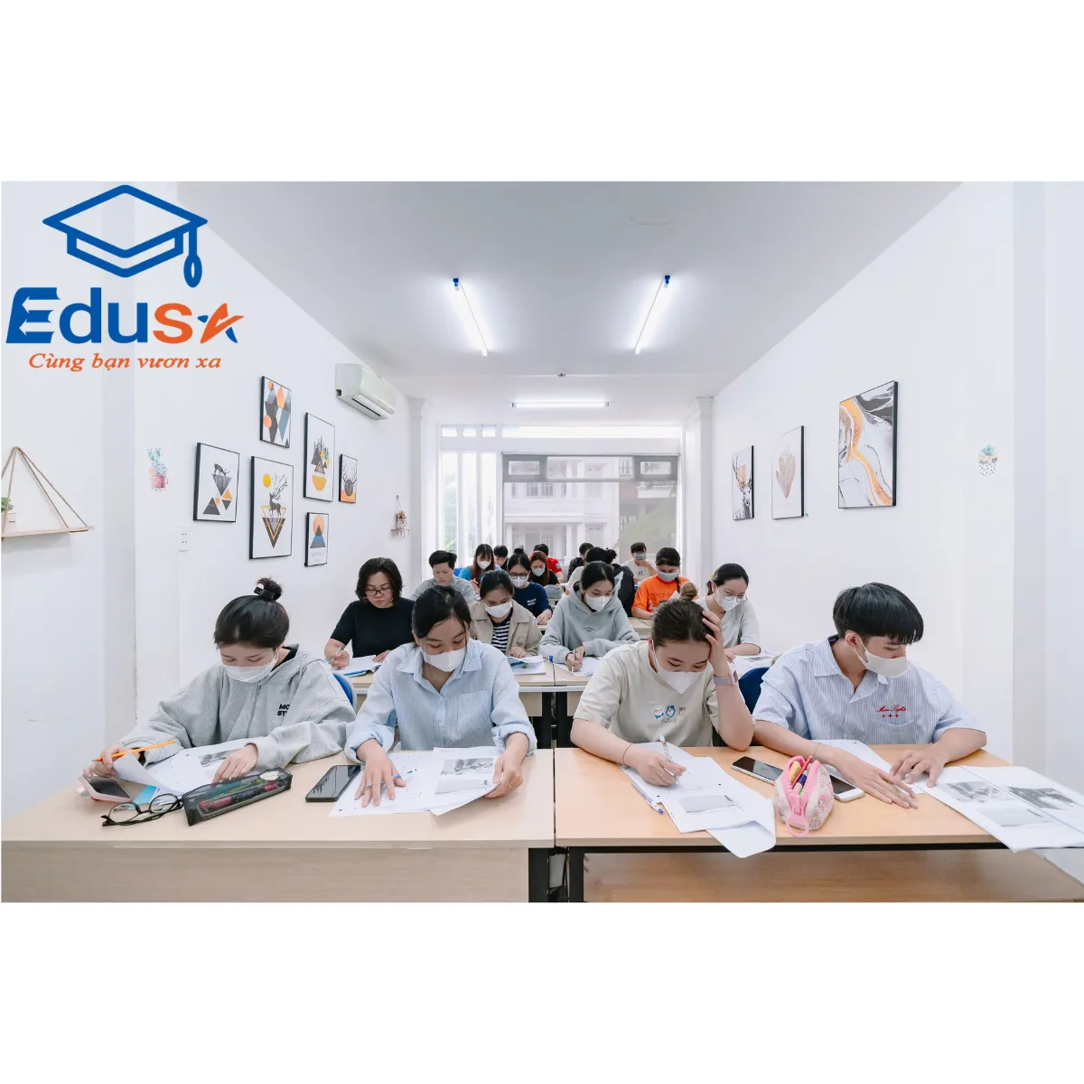 Buổi thi thử TOEIC tại lớp ở EDUSA
